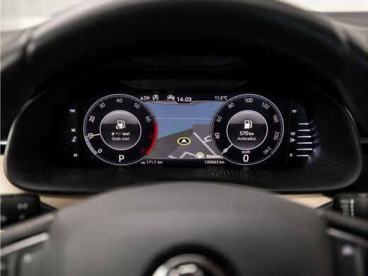 Skoda Scala 1.0 TSI Sportline Automaat (DIGITAL COCKPIT, APPLE CARPLAY, GROOT NAVI, CLIMATE, STOELVERWARMING,... ActivLease financial lease