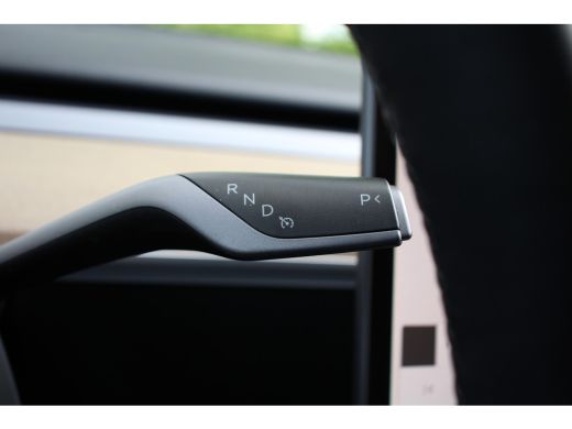 Tesla Model Y Long Range 75 AWD | NL-AUTO! | 1 EIGENAAR! | PANODAK | LEDER | AUTO PILOT | PRACHTIGE STAAT! ActivLease financial lease