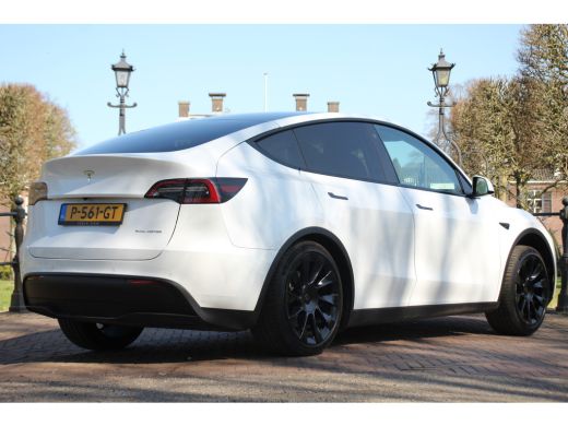 Tesla Model Y Long Range 75 AWD | NL-AUTO! | 1 EIGENAAR! | PANODAK | LEDER | AUTO PILOT | PRACHTIGE STAAT! ActivLease financial lease
