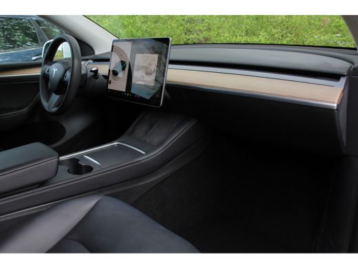 Tesla Model Y Long Range 75 AWD | NL-AUTO! | 1 EIGENAAR! | PANODAK | LEDER | AUTO PILOT | PRACHTIGE STAAT! ActivLease financial lease