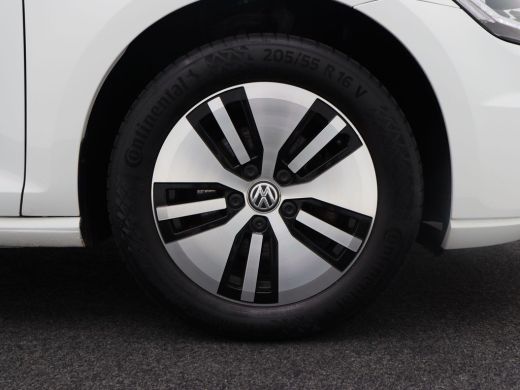 Volkswagen e-Golf E-DITION 136 Pk Automaat | Full LED | Navigatie | Climate Control | Adaptive Cruise | 87.244 Km!! ActivLease financial lease