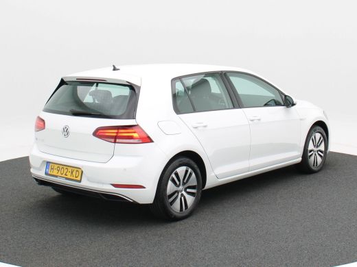 Volkswagen e-Golf E-DITION 136 Pk Automaat | Full LED | Navigatie | Climate Control | Adaptive Cruise | 87.244 Km!! ActivLease financial lease