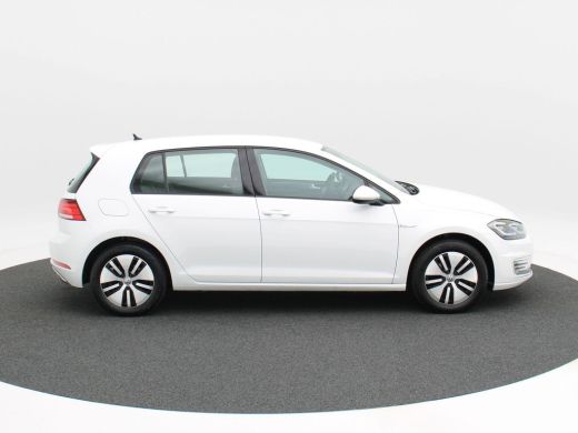 Volkswagen e-Golf E-DITION 136 Pk Automaat | Full LED | Navigatie | Climate Control | Adaptive Cruise | 87.244 Km!! ActivLease financial lease