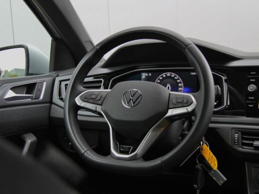 Volkswagen Polo 1.0 TSI 110pk DSG R-Line | IQ LED | ACC ActivLease financial lease