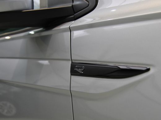 Volkswagen Polo 1.0 TSI 110pk DSG R-Line | IQ LED | ACC ActivLease financial lease