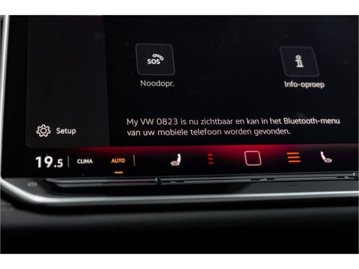 Volkswagen Tiguan 1.5 eHybrid Life Edition | Zwenkbare Trekhaak | Stoelverwarming | Navigatie ActivLease financial lease