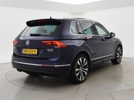 Volkswagen Tiguan 2.0 TDI DSG 4MOTION R-LINE + 20 INCH | PANORAMA | VIRTUAL COCKPIT | WEGKL. TREKHAAK | ADAPTIVE CR... ActivLease financial lease