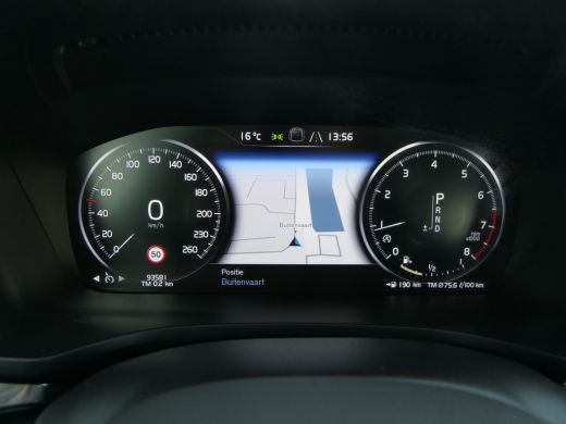Volvo  V60 T4 Pro Lederen Bekleding | Stoelverwarming | Achteruitrijcamera | Apple Carplay/Android Auto | Pa... ActivLease financial lease
