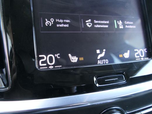 Volvo  V60 T4 Pro Lederen Bekleding | Stoelverwarming | Achteruitrijcamera | Apple Carplay/Android Auto | Pa... ActivLease financial lease