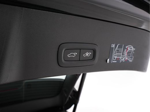 Volvo  XC40 1.5 T4 Recharge Inscription Expression (INCL-BTW) *FULL-LEATHER | DIGI-COCKPIT | FULL-LED | KEYLE... ActivLease financial lease