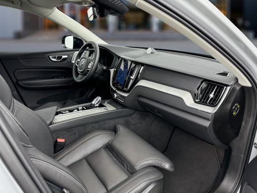 Volvo  XC60 T8 Recharge AWD Ultra Dark | 21" | Bowers & Wilkins | Nappa leder | Massage stoelen | Trekhaak | ... ActivLease financial lease