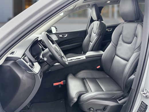 Volvo  XC60 T8 Recharge AWD Ultra Dark | 21" | Bowers & Wilkins | Nappa leder | Massage stoelen | Trekhaak | ... ActivLease financial lease