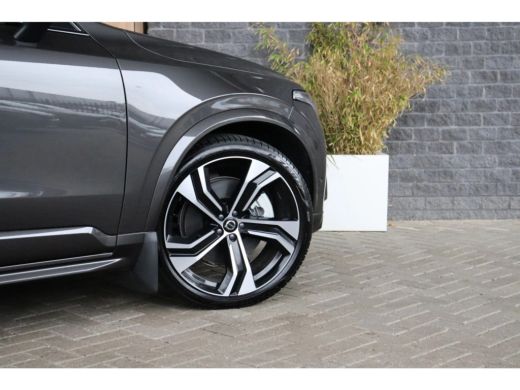 Volvo  XC90 T8 AWD Recharge Ultimate Dark | Full Option | Luchtvering | Bowers & Wilkins | Trekhaak | 360° Ca... ActivLease financial lease