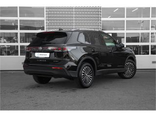 Volkswagen Tiguan 1.5 eHybrid Life Edition | Zwenkbare Trekhaak | Stoelverwarming | Navigatie