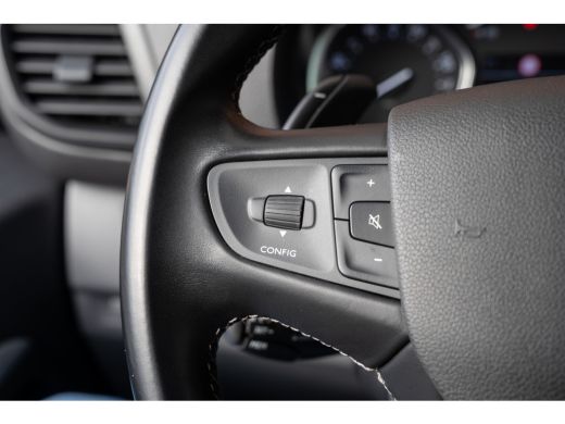 Fiat Scudo 2.0 MultiJet L3H1 DC Business Pro+ Automaat | Dubbel Cabine | Trekhaak | Navigatie | Camera | Par... ActivLease financial lease