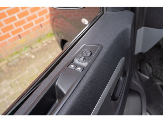Fiat Scudo 2.0 MultiJet L3H1 DC Business Pro+ Automaat | Dubbel Cabine | Trekhaak | Navigatie | Camera | Par... ActivLease financial lease