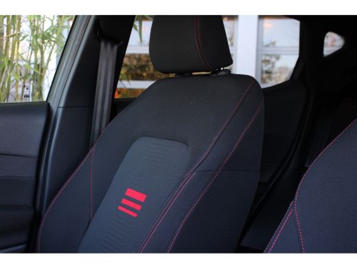 Ford Fiesta 1.0 EcoBoost Hybrid ST-Line Unieke km.stand! | Stoel+ stuurverw. | Apple Carplay | Clima | 17'' ActivLease financial lease