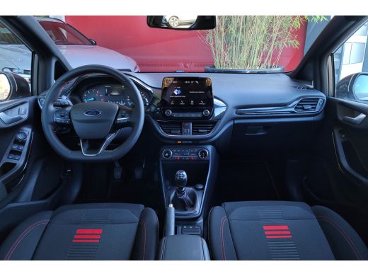 Ford Fiesta 1.0 EcoBoost Hybrid ST-Line Unieke km.stand! | Stoel+ stuurverw. | Apple Carplay | Clima | 17'' ActivLease financial lease