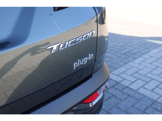 Hyundai Tucson Hyundai 1.6 T-GDI PHEV Comfort Smart 4WD | Airco | Navigatie | Weinig Kilometers | Trekhaak | | D... ActivLease financial lease
