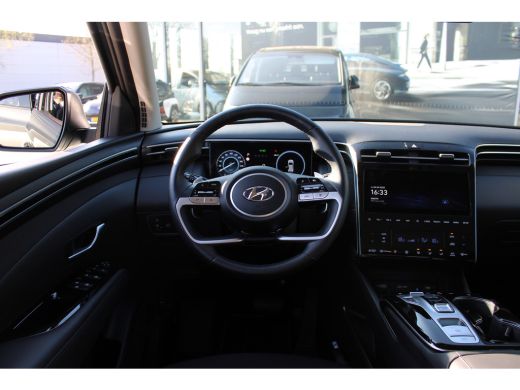 Hyundai Tucson Hyundai 1.6 T-GDI PHEV Comfort Smart 4WD | Airco | Navigatie | Weinig Kilometers | Trekhaak | | D... ActivLease financial lease
