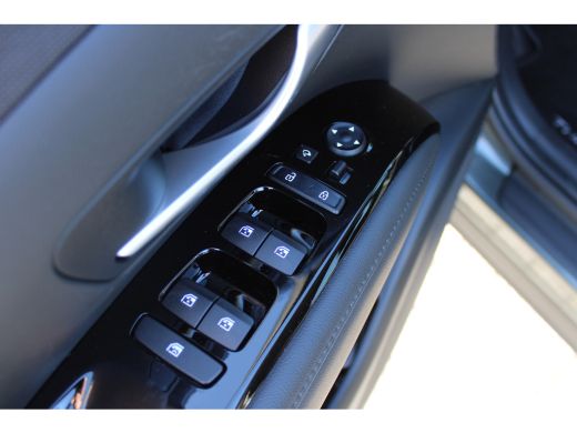 Hyundai Tucson Hyundai 1.6 T-GDI PHEV Comfort Smart 4WD | Airco | Navigatie | Weinig Kilometers | Trekhaak | | D... ActivLease financial lease