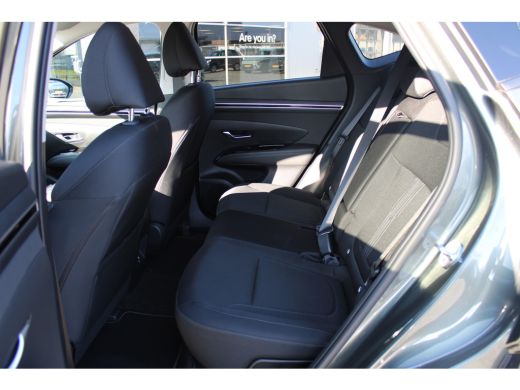 Hyundai Tucson Hyundai 1.6 T-GDI PHEV Comfort Smart 4WD | Airco | Navigatie | Weinig Kilometers | Trekhaak | | D... ActivLease financial lease