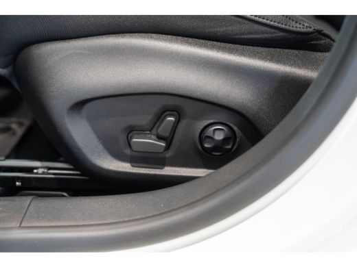 Jeep Compass Jeep 4xe 240 Plug-in Hybrid Electric Summit | Leder | Winterpack | Safety Pack | 19 inch lichtmet... ActivLease financial lease