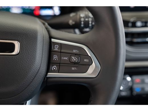 Jeep Compass Jeep 4xe 240 Plug-in Hybrid Electric Summit | Leder | Winterpack | Safety Pack | 19 inch lichtmet... ActivLease financial lease