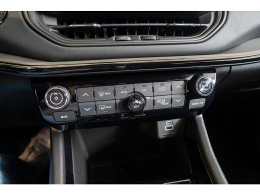 Jeep Compass Jeep 4xe 240 Plug-in Hybrid Electric Summit | Leder | Winterpack | Safety Pack | 19 inch lichtmet... ActivLease financial lease