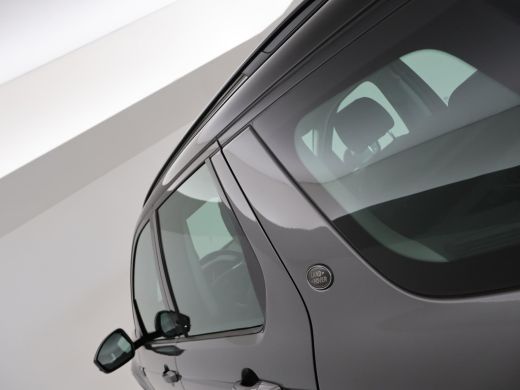 Land Rover Discovery Sport 2.0 TD4 150 PK HSE + PANORAMA | STOELVERW. V+A | LEDER ActivLease financial lease
