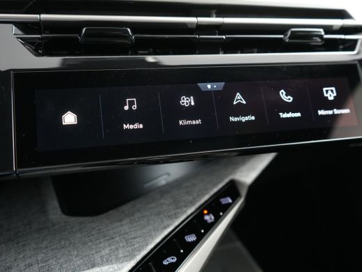 Peugeot 3008 Peugeot | HiFi Premium FOCAL® | Lichtmetalen velgen 19" | Panorama schuifdak ActivLease financial lease