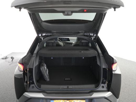 Peugeot 3008 Peugeot | HiFi Premium FOCAL® | Lichtmetalen velgen 19" | Panorama schuifdak ActivLease financial lease