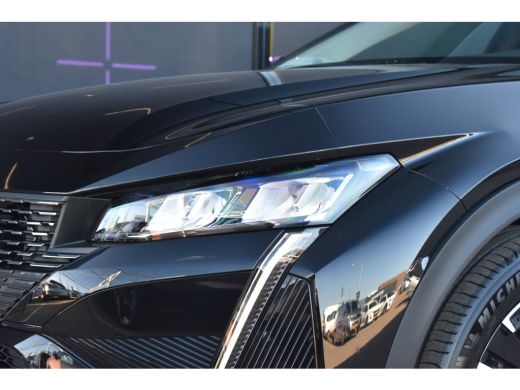 Peugeot 408 Peugeot 1.2 Hybrid 145 e-DCS6 Allure Automaat | 360 Camera | Stuur/Stoelverwarming | 19"LMV | Ada... ActivLease financial lease