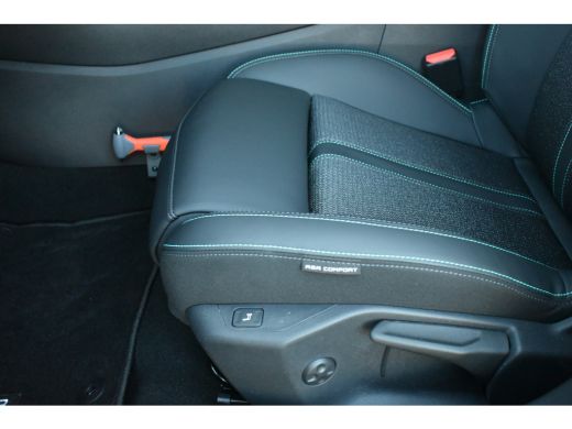 Peugeot 408 Peugeot 1.2 Hybrid 145 e-DCS6 Allure Automaat | 360 Camera | Stuur/Stoelverwarming | 19"LMV | Ada... ActivLease financial lease