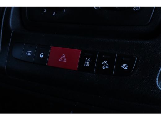 Peugeot Boxer 330 2.2 BlueHDi 140 L2H2 Asphalt | Imperiaal | Navi | Camera | Cruise Control | ActivLease financial lease