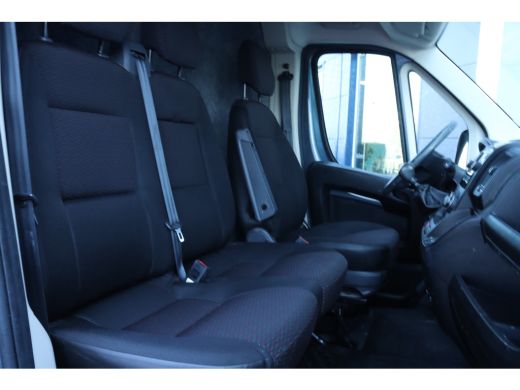 Peugeot Boxer 330 2.2 BlueHDi 140 L2H2 Asphalt | Imperiaal | Navi | Camera | Cruise Control | ActivLease financial lease