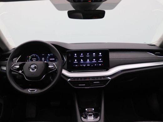 Skoda Octavia Combi 1.4 TSI iV PHEV Business Edition Plus 204PK DSG Pano-Schuifdak, Head-Up Display, Memory Sto... ActivLease financial lease