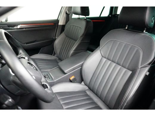 Skoda Superb Combi 1.4 TSI 218 pk iV Business Edition 6-DSG | Trekhaak wegklapbaar | Leder | Achteruitrijcamer... ActivLease financial lease