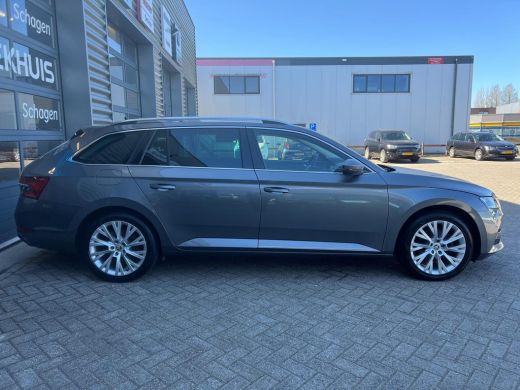 Skoda Superb Combi 1.4 TSI 218 pk iV Business Edition 6-DSG | Trekhaak wegklapbaar | Leder | Achteruitrijcamer... ActivLease financial lease