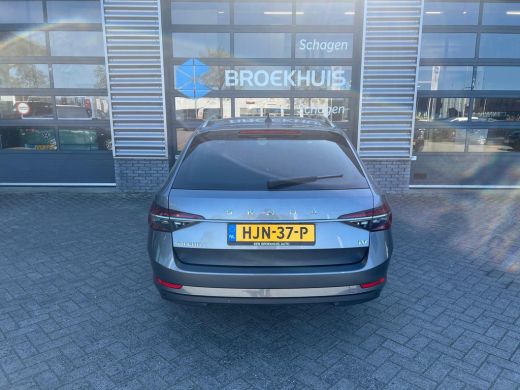 Skoda Superb Combi 1.4 TSI 218 pk iV Business Edition 6-DSG | Trekhaak wegklapbaar | Leder | Achteruitrijcamer... ActivLease financial lease
