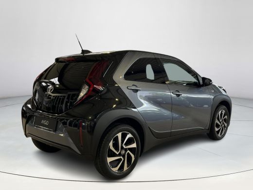 Toyota Aygo X 1.0 VVT-i MT Pulse | Uit voorraad leverbaar! | ActivLease financial lease
