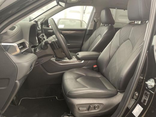Toyota highlander 2.5 AWD Hybrid Premium ActivLease financial lease
