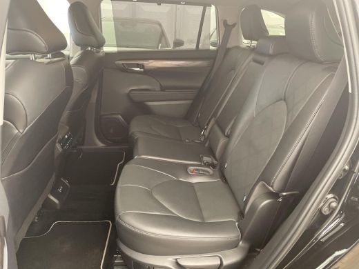 Toyota highlander 2.5 AWD Hybrid Premium ActivLease financial lease