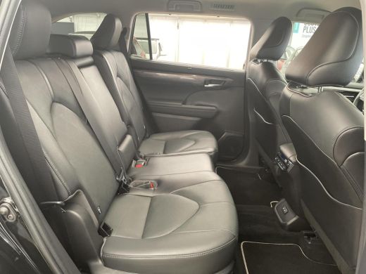 Toyota highlander 2.5 AWD Hybrid Premium ActivLease financial lease