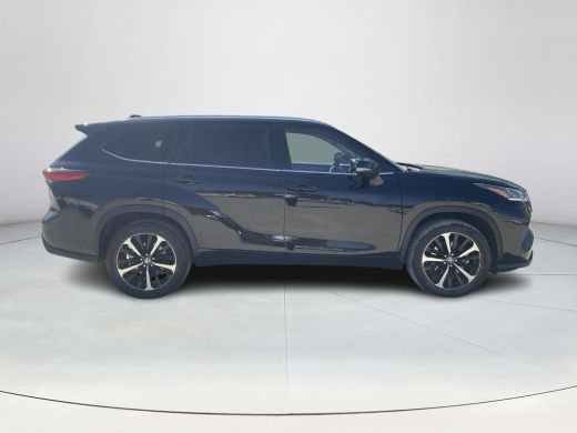 Toyota highlander 2.5 AWD Hybrid Premium ActivLease financial lease