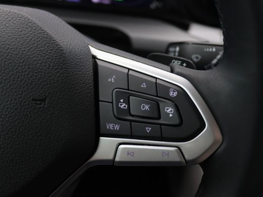 Volkswagen Golf 1.4 eHybrid Style 204PK DSG Adaptieve Cruise Controle, Lane Assist, Keyless, Achteruitrijcamera, ... ActivLease financial lease