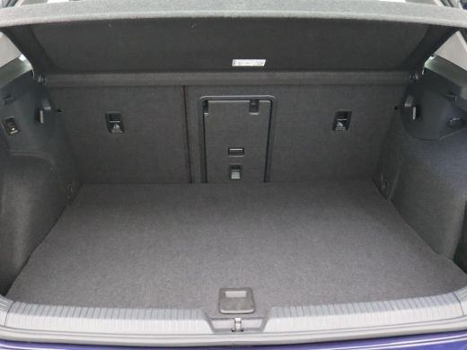 Volkswagen Golf 1.4 eHybrid Style 204PK DSG Adaptieve Cruise Controle, Lane Assist, Keyless, Achteruitrijcamera, ... ActivLease financial lease