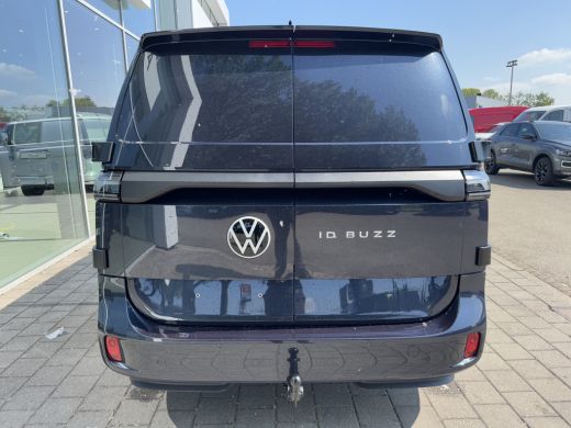 Volkswagen ID. Buzz Cargo Bulli edition 340PK 4MOTION | Trekhaak 1.800KG trekken | 2 zits | 360 graden camera | ActivLease financial lease