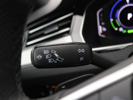 Volkswagen Passat Variant 1.4 TSI PHEV GTE Business 218PK DSG matrix led, panoramadak, keyless, elek. bedienbare ac... ActivLease financial lease