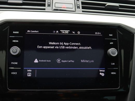 Volkswagen Passat Variant 1.4 TSI PHEV GTE Business 218PK DSG matrix led, panoramadak, keyless, elek. bedienbare ac... ActivLease financial lease